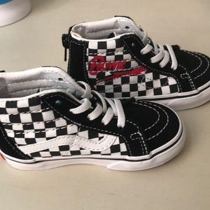Boys vans. Never worn